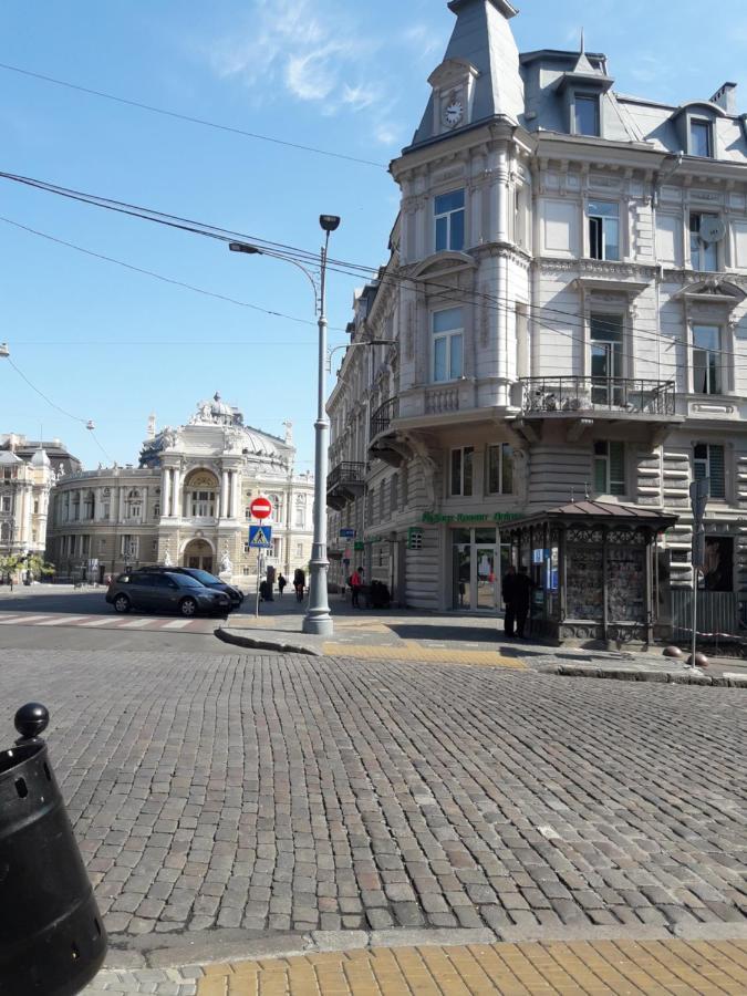 אודסה Center, Apartment On Deribasovskaya 10 מראה חיצוני תמונה